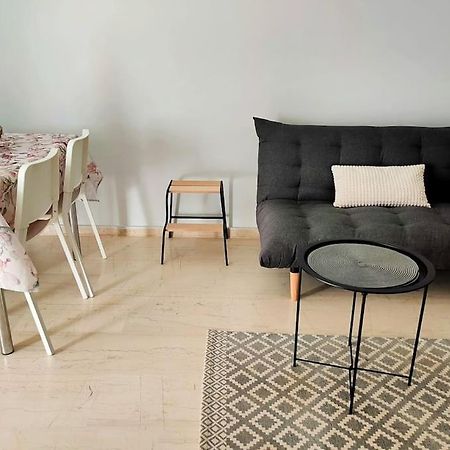 Appartement Δίπλα Στο Πάρκο à Kalamata Extérieur photo