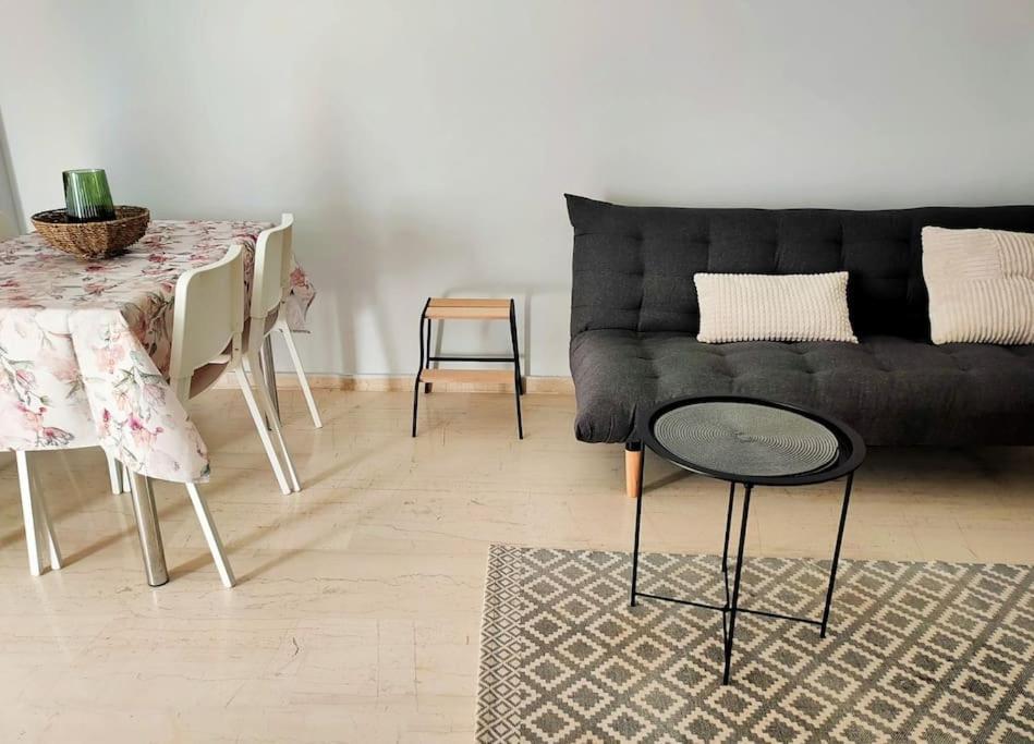 Appartement Δίπλα Στο Πάρκο à Kalamata Extérieur photo