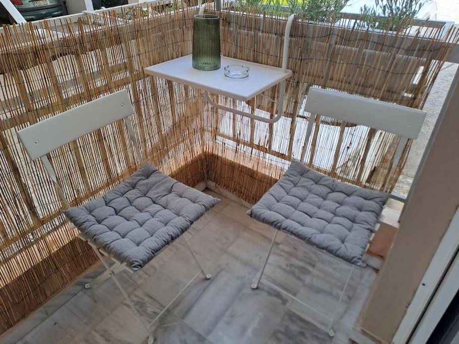 Appartement Δίπλα Στο Πάρκο à Kalamata Extérieur photo
