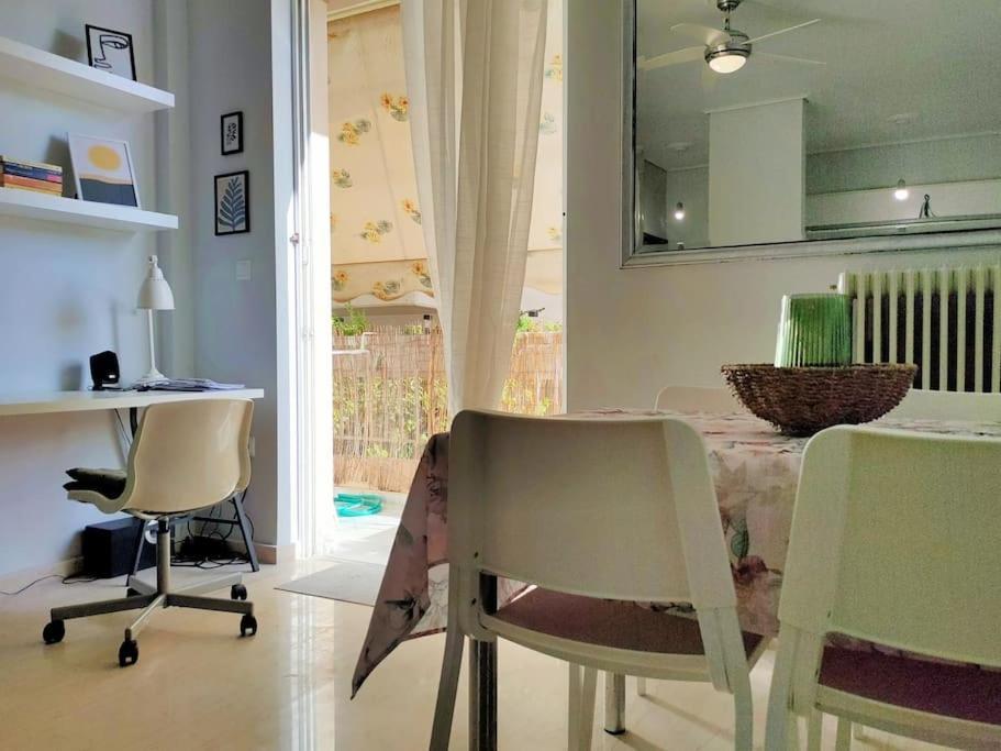 Appartement Δίπλα Στο Πάρκο à Kalamata Extérieur photo